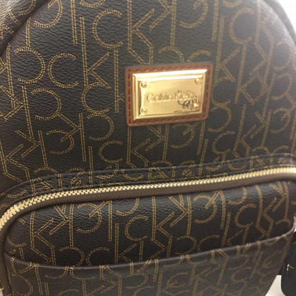 Calvin Klein Back Bag - Picture 6 of 7